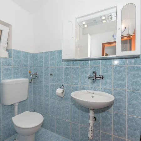 Carmen Apartment *